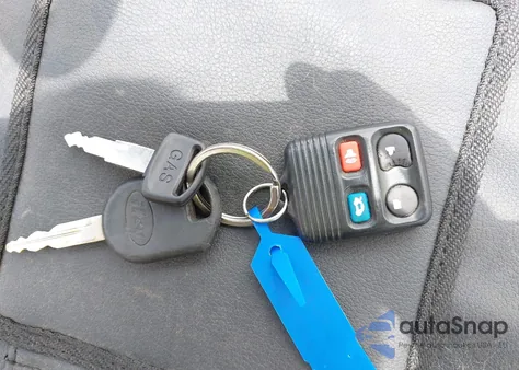 2004 Ford Expedition Eddie Bauer из США, поврежденный, VIN 1FMFU17L04LA74071